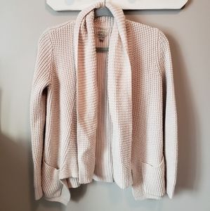Open front sweater with pockets